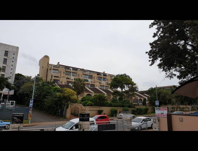 2 BEDROOM APARTMENT RENTED IN MORNINGSIDE